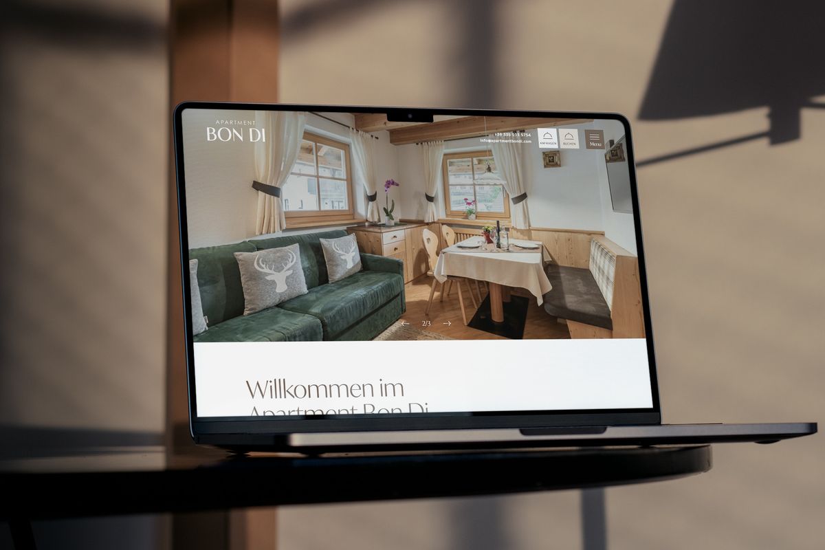 Apartment Bon Di website on a laptop